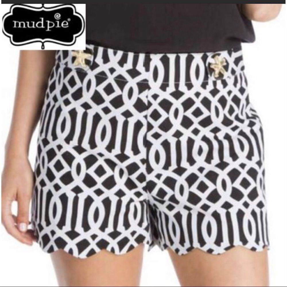 Mud Pie Charlotte Shorts Black Lattice, NWT, large